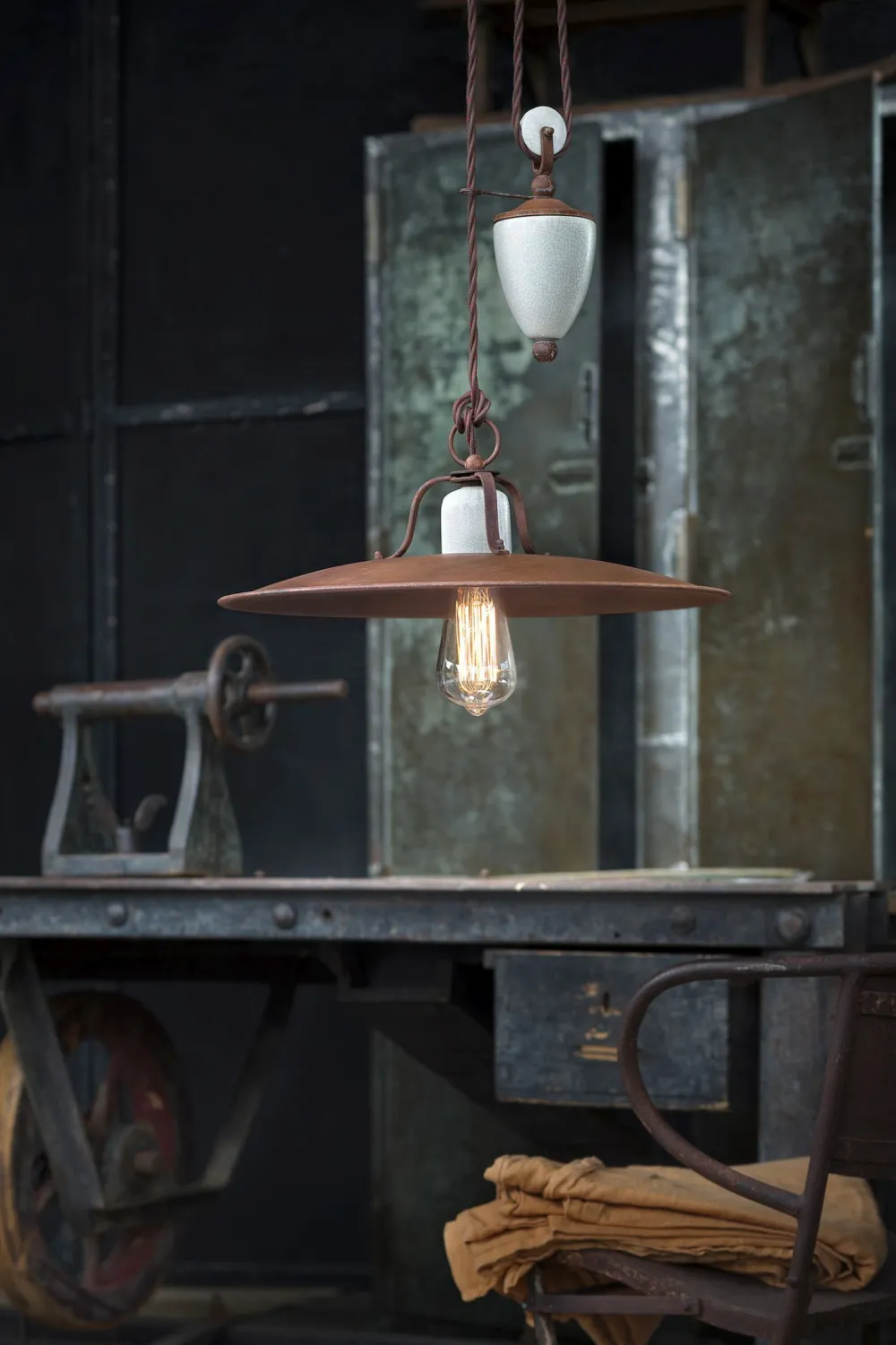 Best Ferroluce Hängelampe Metall verstellbar Creme Rostbraun E27