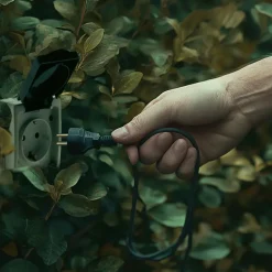 Clearance Newgarden Hängeleuchte außen E27 IP54 Ø 30 cm in Terracotta Seilschirm