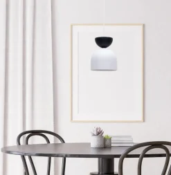 Hot Belis Hängeleuchte Weiß Schwarz Metall Ø17 cm Minimalistisch