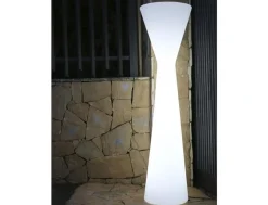 Clearance Newgarden LED Stehleuchte außen Akku Dimmer Farbwechsel 170 cm IP65