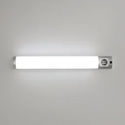 Discount Easylight LED Unterbaulampe mit Steckdose 67cm Küche