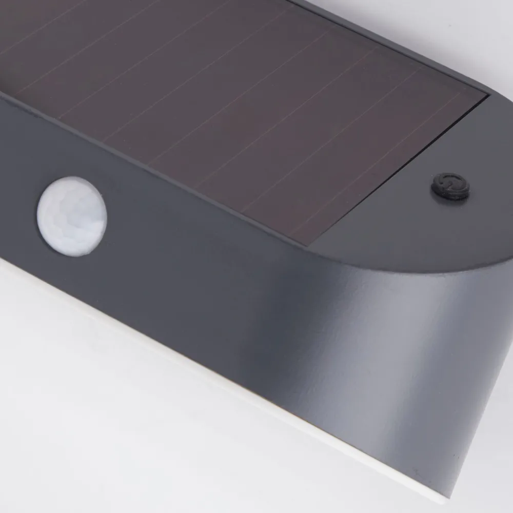 Sale Searchlight LED Wandlampe Solar Bewegungssensor Metall IP44 Outdoor