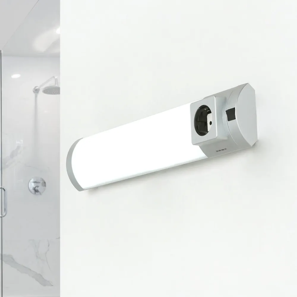 Outlet Easylight LED Wandleuchte mit Steckdose Schalter für Bad Küche