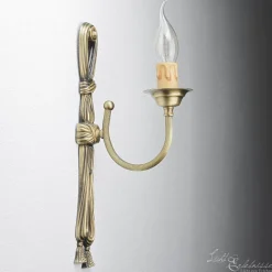 New Giovanni Battista Leuchter Wandlampe aus Echt-Messing in Bronze