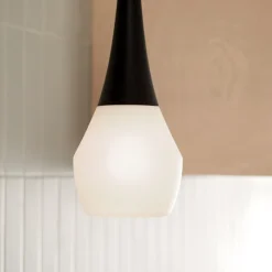 Clearance Elstead Pendelleuchte Glasschirm schmal Ø 17,8 cm H: max. 144,5 cm E27