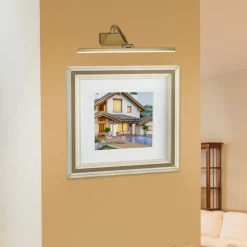 New Searchlight Schmale Bilderleuchte LED verstellbar in Messing B: 51 cm