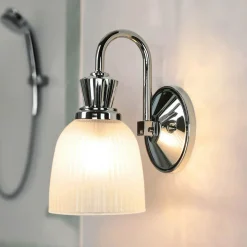 Clearance Elstead Stilvolle Badleuchte mit LED IP44 Riffelglas COSTILLA