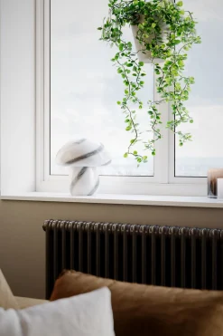 New By Rydéns Tischlampe Glas 30 cm hoch Weiß marmoriert E27 Pilz Look