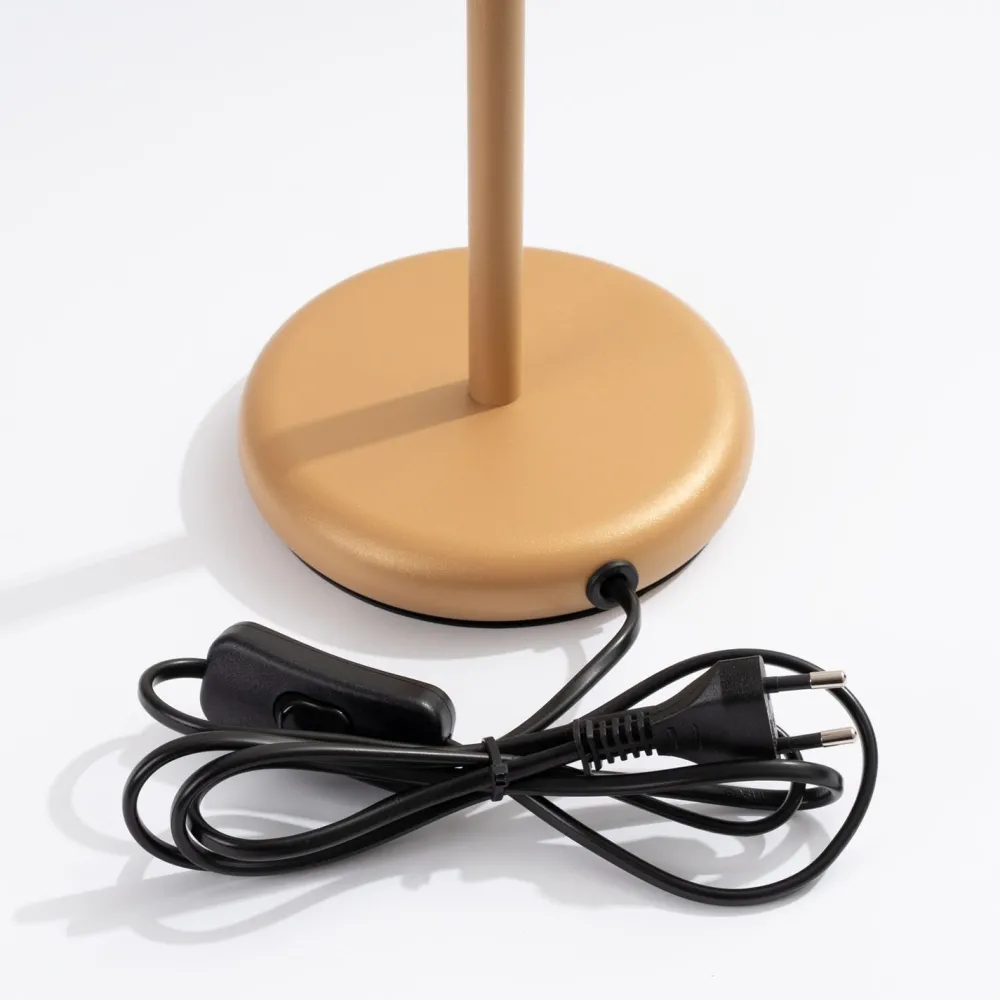 Sollux Tischlampe schwenkbar 43 cm hoch Aluminium in Gold GU10