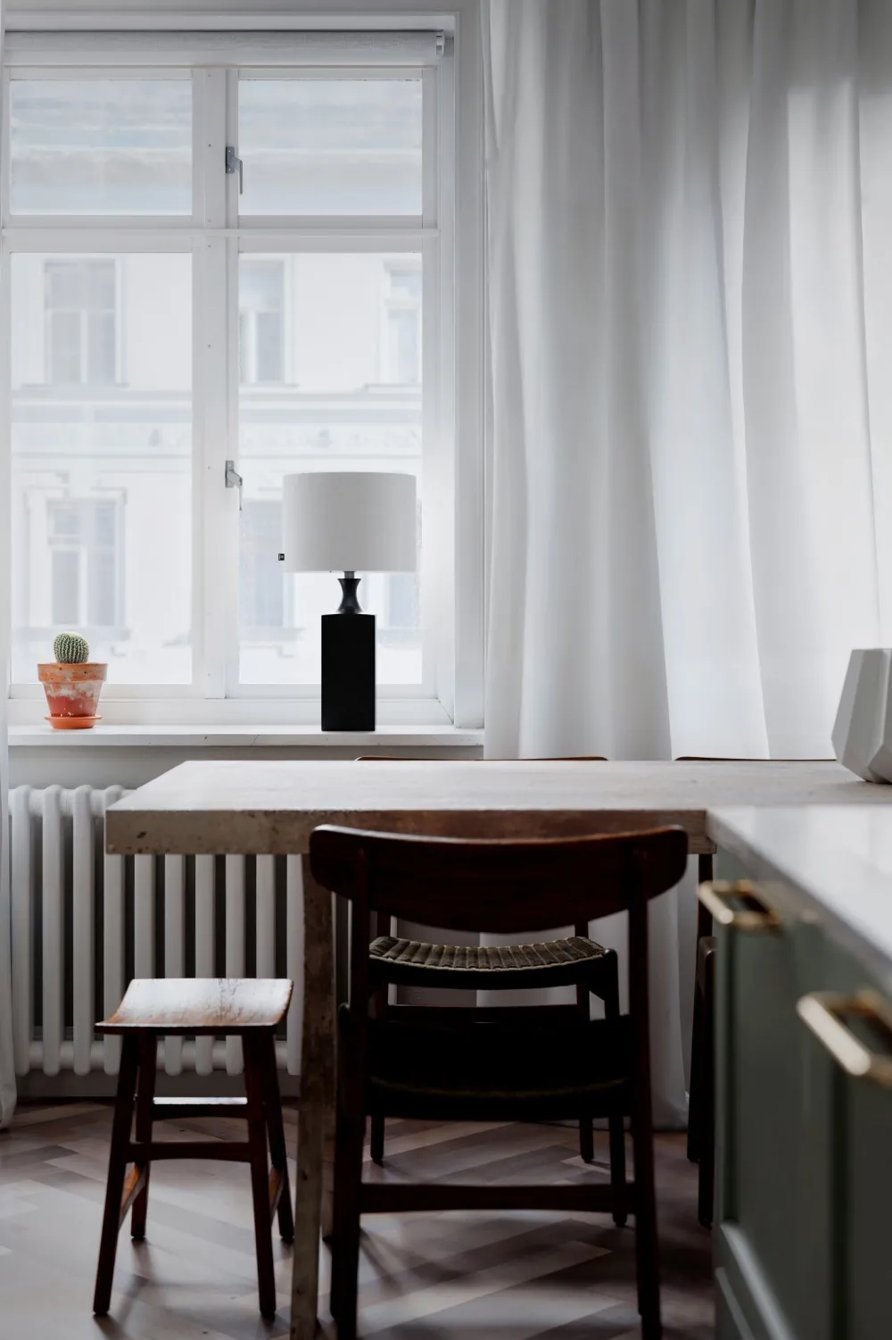 Sale By Rydéns Tischleuchete Schwarz Weiß 56 cm aus Holz Stoff E27