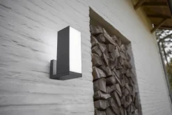 Best Eco-Light Verstellbare LED Außenwandlampe RGB IP54 15 W dimmbar