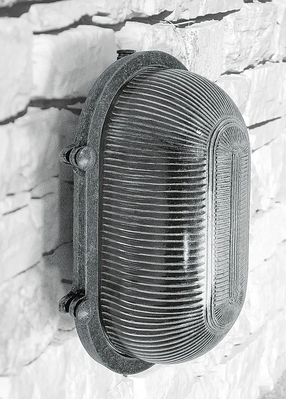 Hot Andromeda Wandleuchte außen Messing massiv Glas 26 cm breit IP64