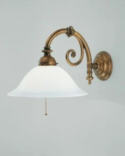 Online Berliner Messingleuchten Wohnliche Wandlampe Messing Glas Schalter E27 T:42 cm